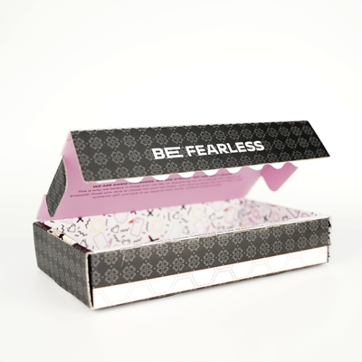 커스텀 로고 배송 상자 Zipper 스트립과 함께 상업 메일링 접착성 눈물 스트립 오픈 우편 자체 봉인 메일러 상자